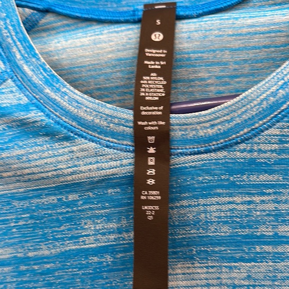lululemon athletica Blue Short Sleeve Tee - Picture 3 of 4